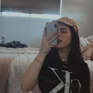 Meet your Posher, Kaylah